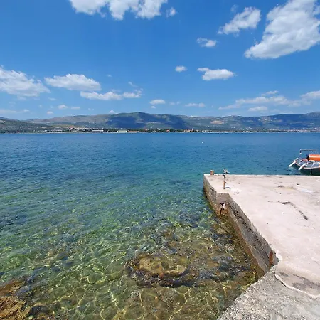 Mornar-4 By Interhome *